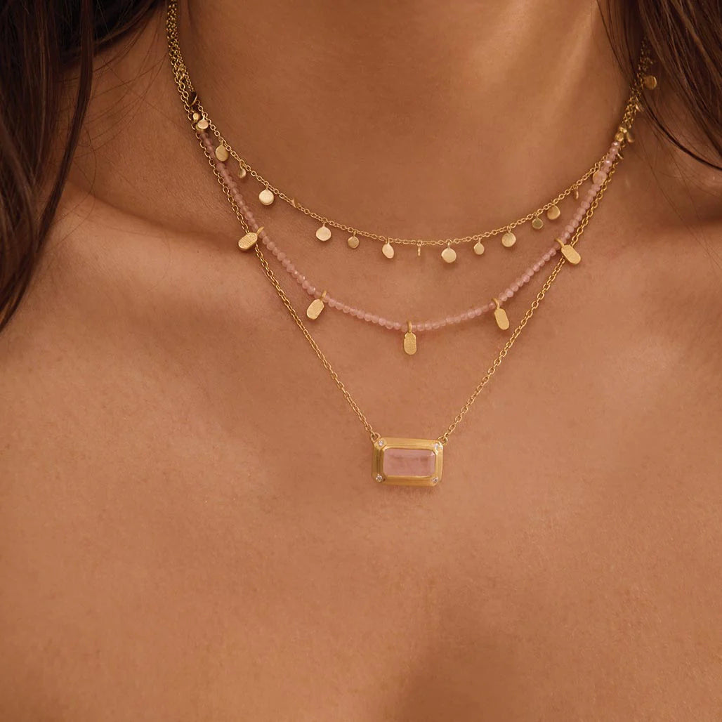 MURKANI | ROSE QUARTZ PENDANT NECKLACE WITH WHITE TOPAZ