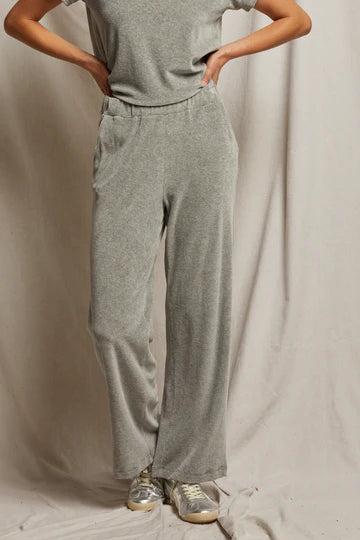 Perfect White Tee/ Velour Wideleg Sweatpants/ Heather Grey