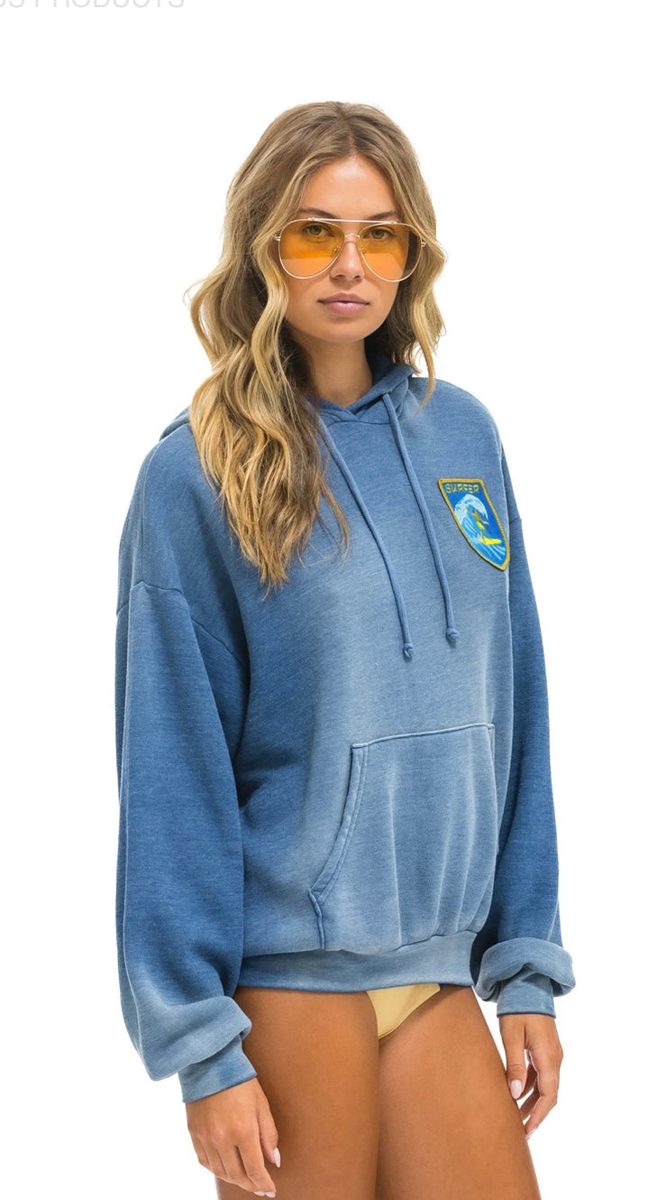 AVIATOR NATION | SURFER WAVE PATCH PULLOVER | FADED WATER