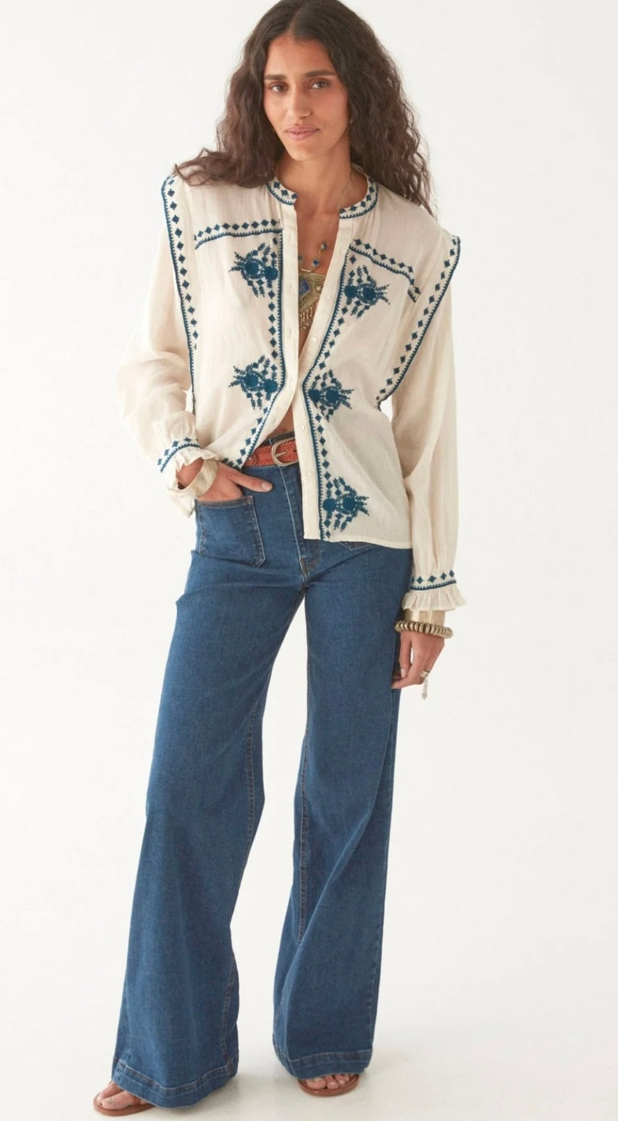 MAISON HOTEL | PHILLIPPA BLOUSE | PANNA COTTA