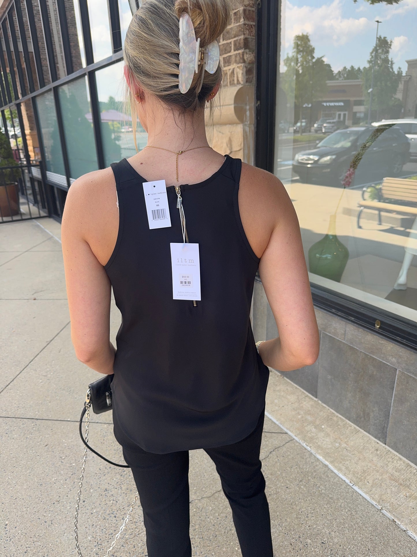 ILTM | TANK TOP | BLACK