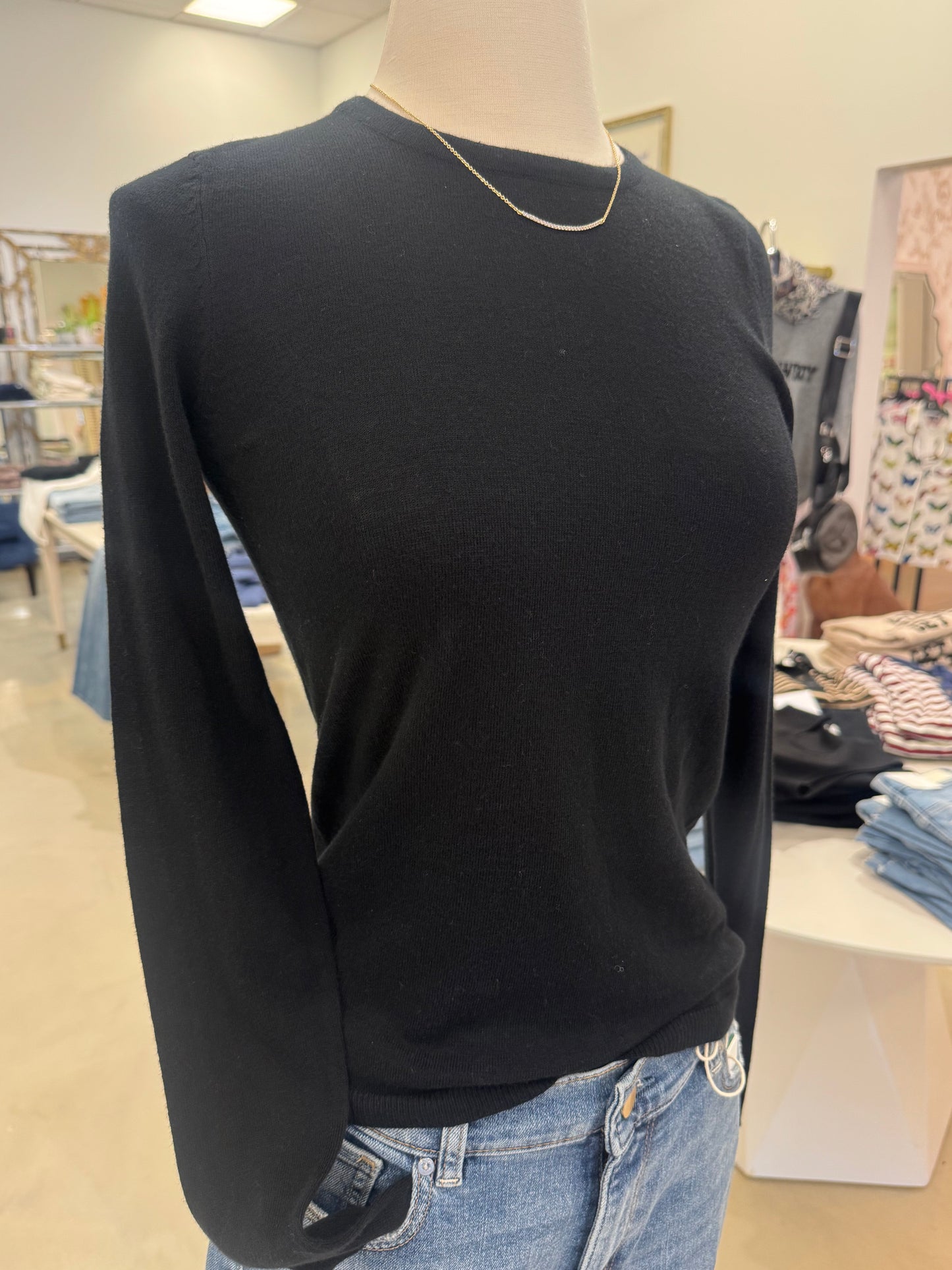 XIRENA | CREWE SWEATER | BLACK