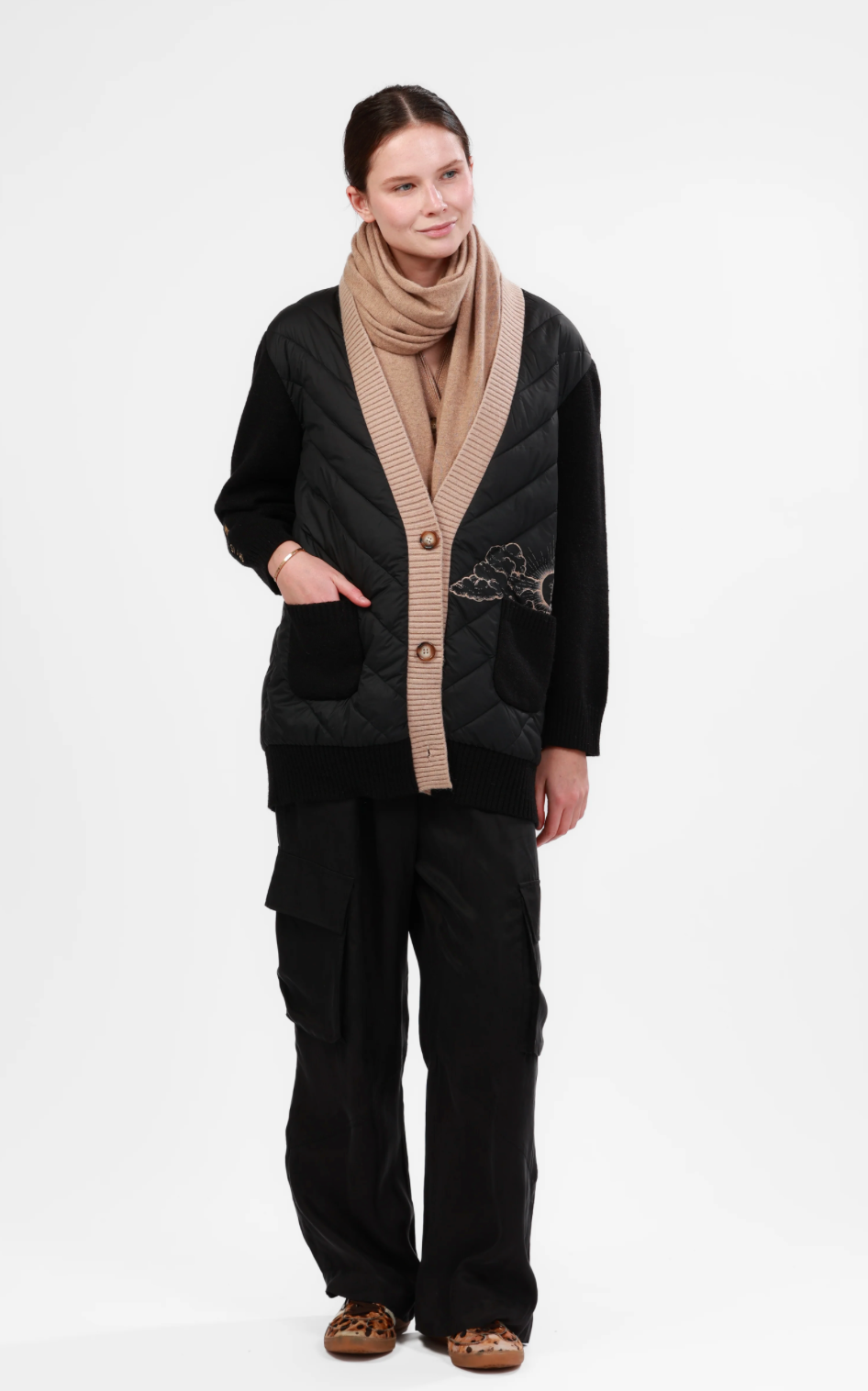 LASSURENAS | COAT ASTROLOGY | BLACK