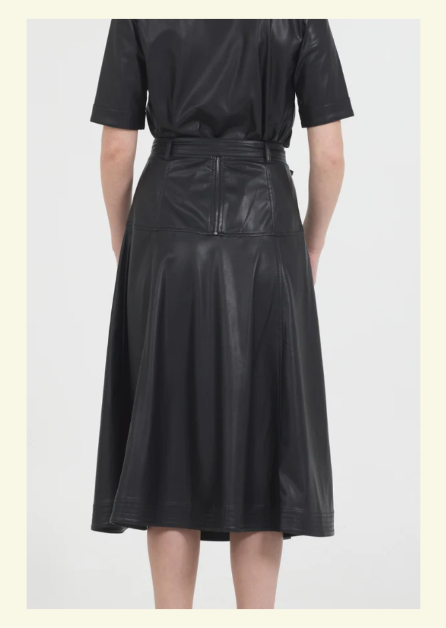 STELLAH | VEGAN LEATHER BELTED MIDI SKIRT | BLACK