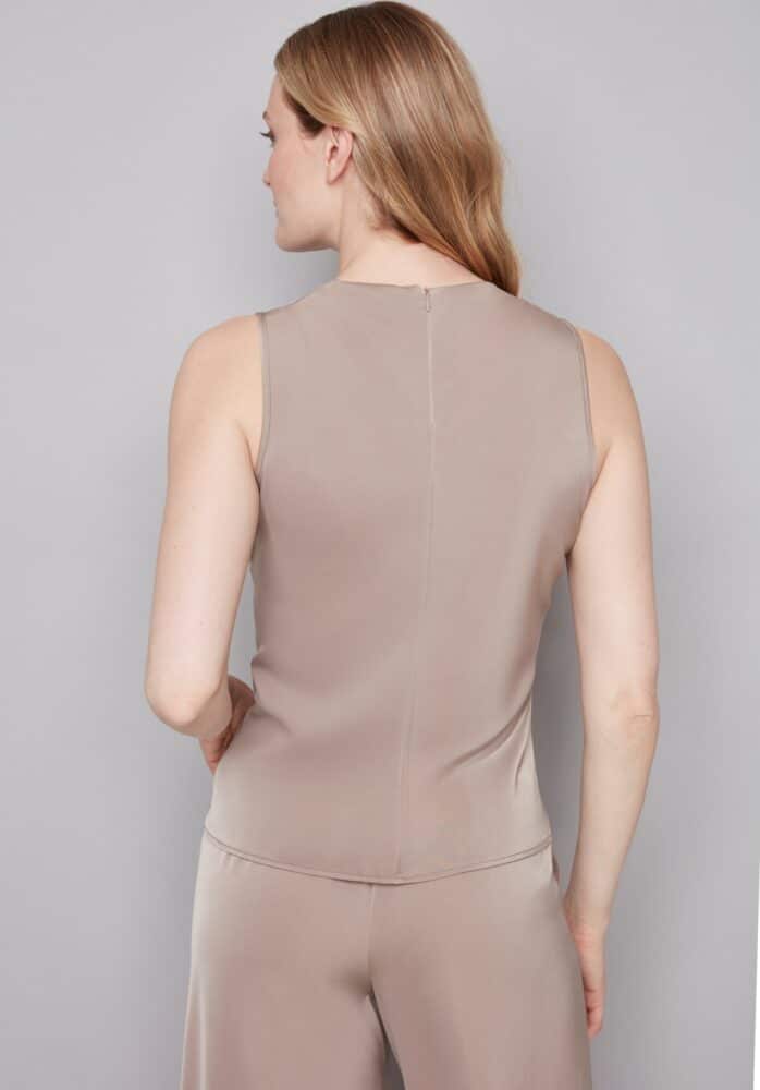 ILTM | TOP | ALMOND