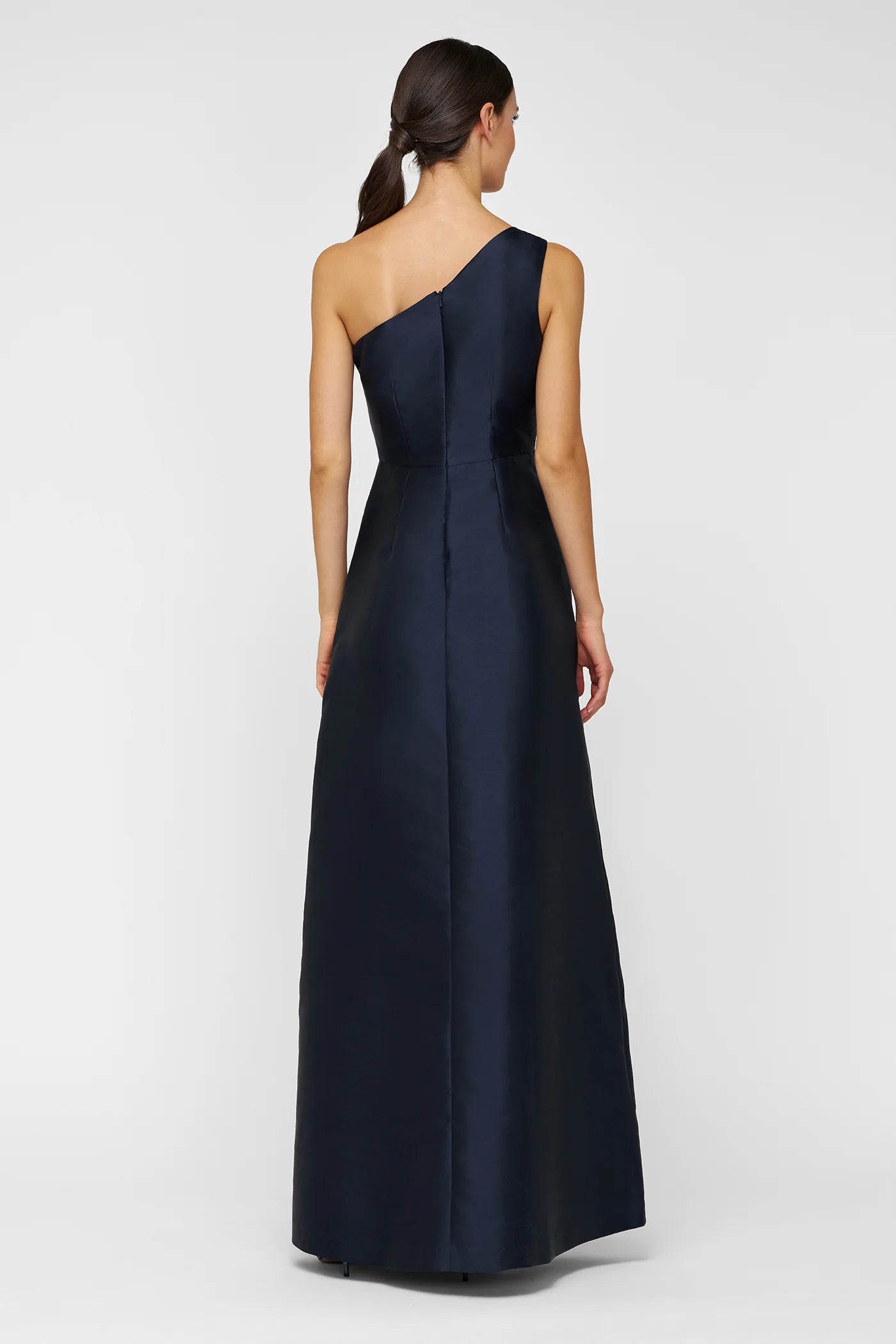KAY UNGER | GIADA GOWN | DARK MIDNIGHY