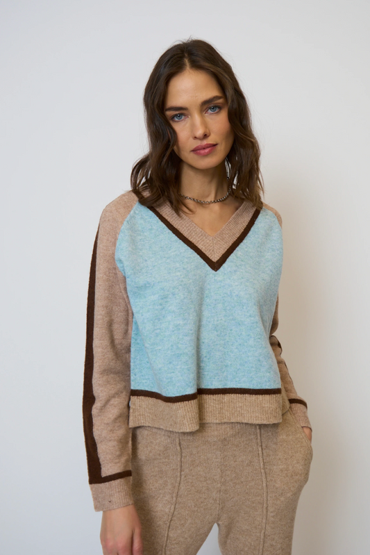 CENTRAL PARK WEST | ASH COLOR BLOCKED V NECK | BLUE MULTI