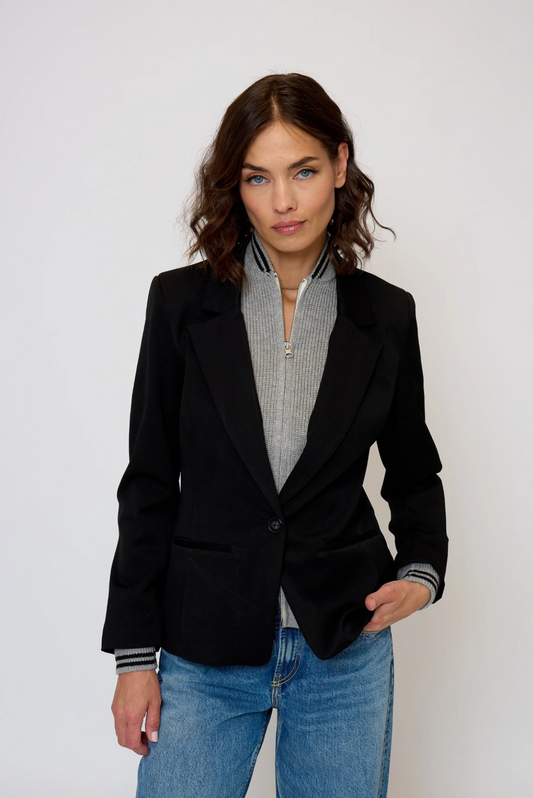 CENTRAL PARK WEST | MARIBEL PONTE BLAZER WITH DICKEY | BLACK