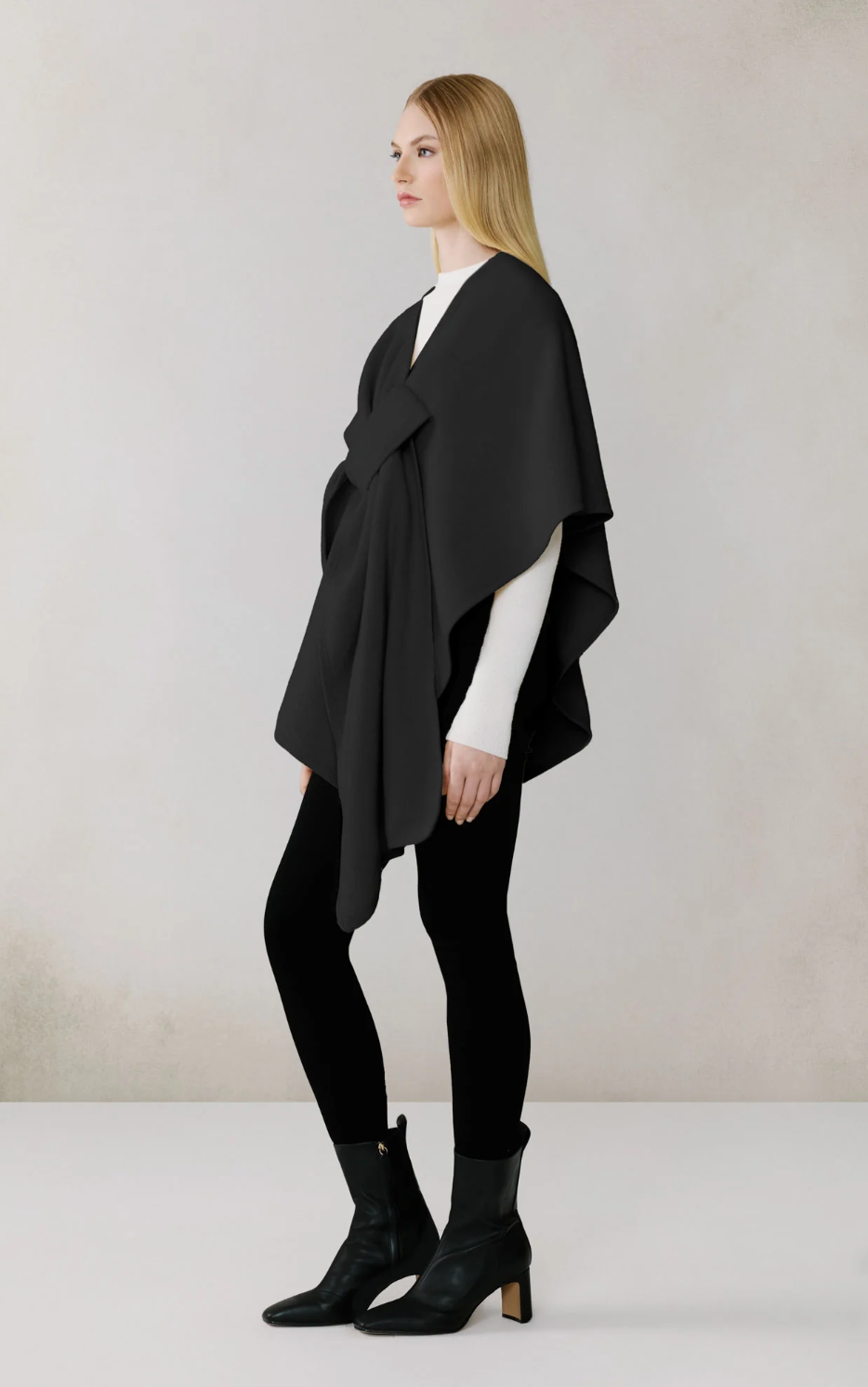 SOIA & KYO | CLAUDELLE WRAP | BLACK